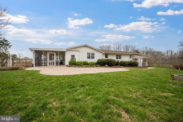 720 W WATERSVILLE RD, Mount Airy, MD 21771
