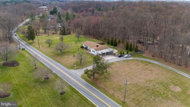 720 W WATERSVILLE RD, Mount Airy, MD 21771
