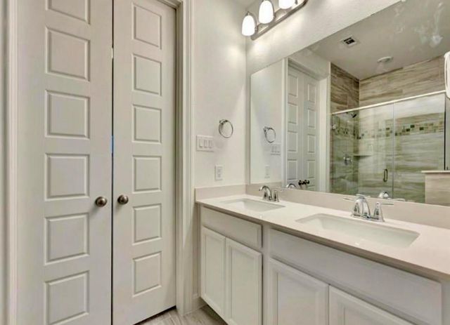 1927 Darlington Oak Drive, Conroe, TX 77304