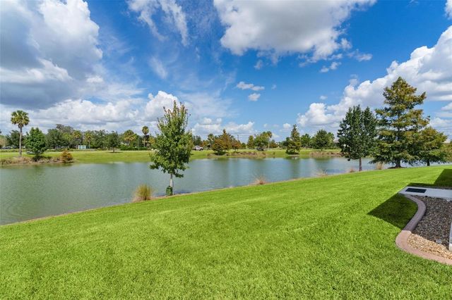 5870 FLINT LOOP, The Villages, FL 32163