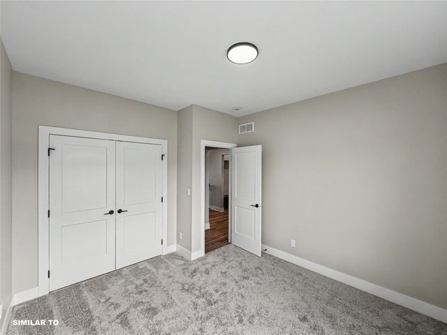2938 Lake Hill Drive, Des Moines, IA 50320