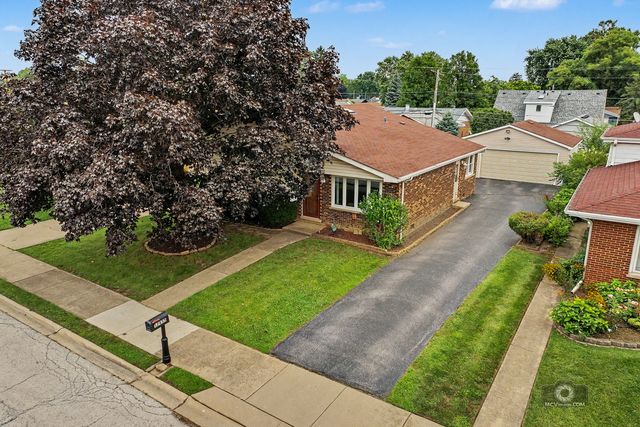 12855 Crestbrook Court, Crestwood, IL 60418