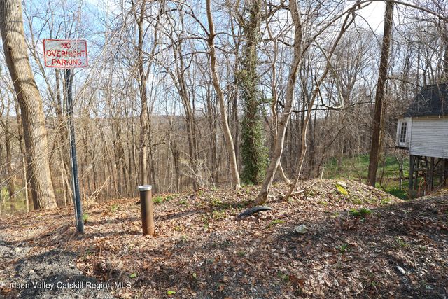 25 Harper Street, Lake Peekskill, NY 10537