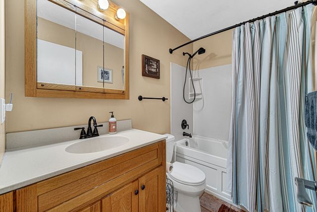 241 Lawndale Drive, Munster, IN 46321