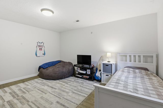 14522 N Chronicle St, Mead, WA 99021