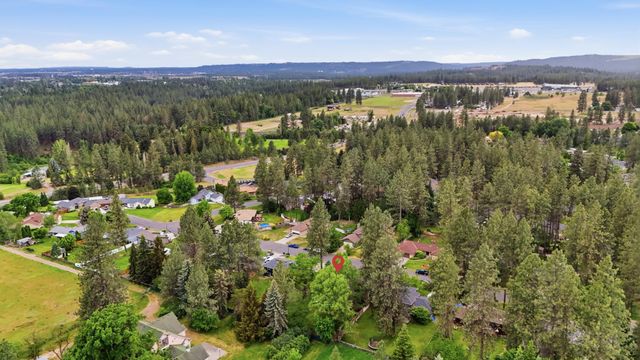 14522 N Chronicle St, Mead, WA 99021