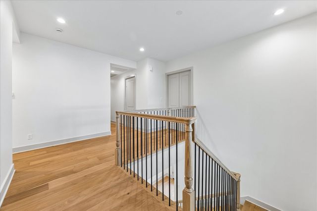 1714 Viking Drive, Houston, TX 77018