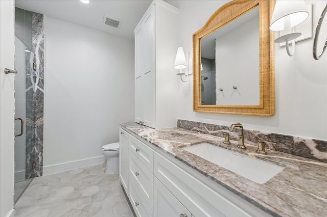 1714 Viking Drive, Houston, TX 77018