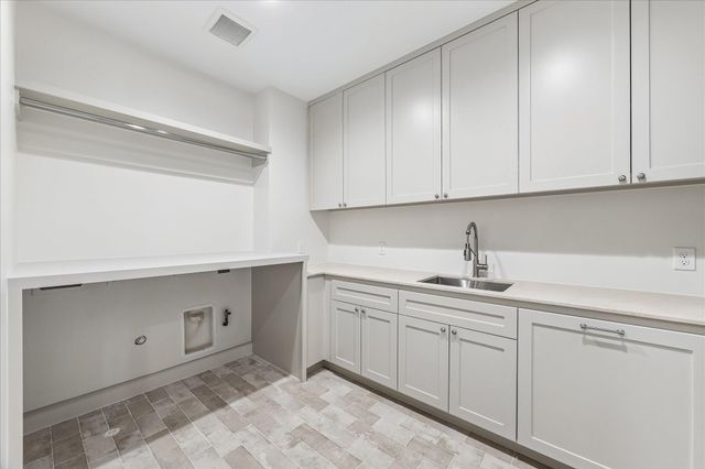 1714 Viking Drive, Houston, TX 77018