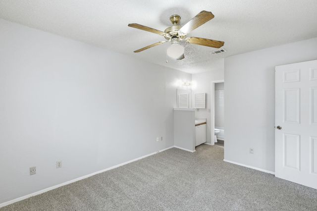 2131 Andover DR, Round Rock, TX 78664