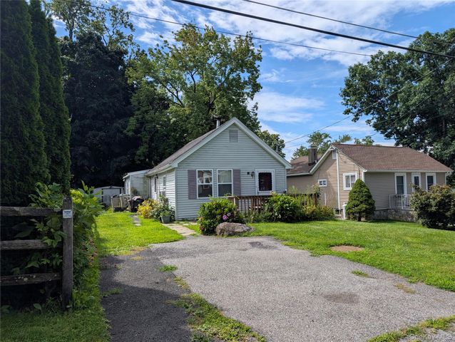 13 Lowell Road, Carmel, NY 10512