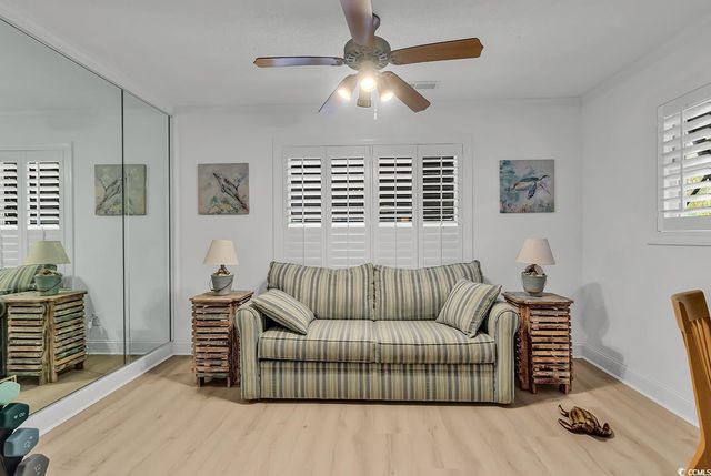 1125 Camellia Dr., Surfside Beach, SC 29575