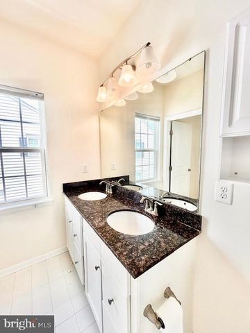 7473 SINGERS WAY, Elkridge, MD 21075