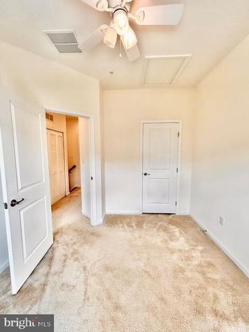 7473 SINGERS WAY, Elkridge, MD 21075