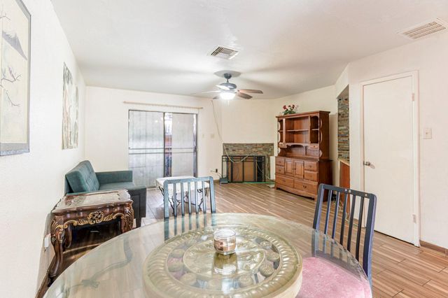 8323 Wilcrest Drive 1012, Houston, TX 77072