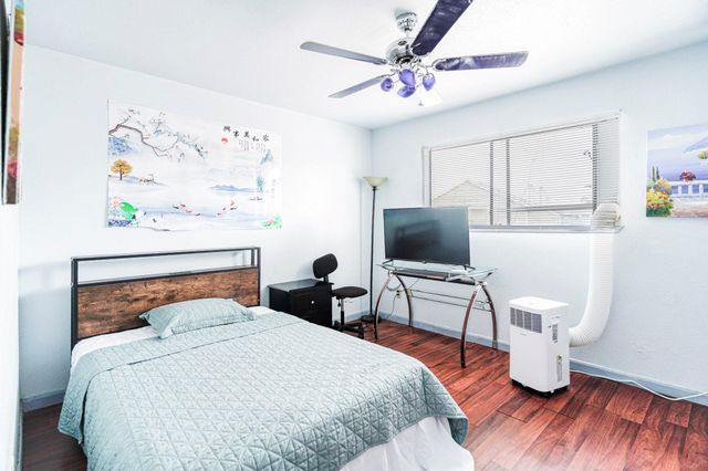 8323 Wilcrest Drive 1012, Houston, TX 77072