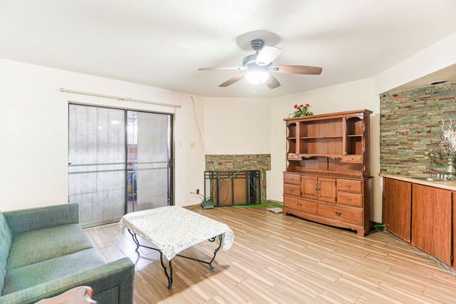 8323 Wilcrest Drive 1012, Houston, TX 77072