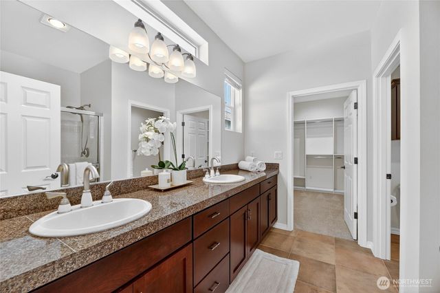 12357 Big Leaf Way NE, Redmond, WA 98053