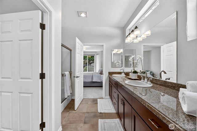 12357 Big Leaf Way NE, Redmond, WA 98053