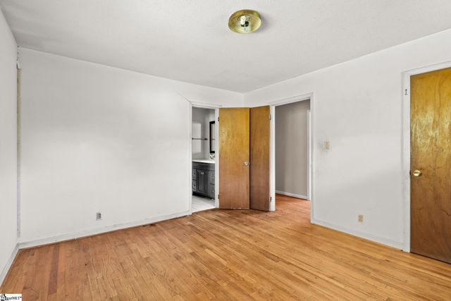 3190 Apple Orchard Road, Clinton, SC 29325