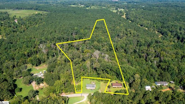 3190 Apple Orchard Road, Clinton, SC 29325