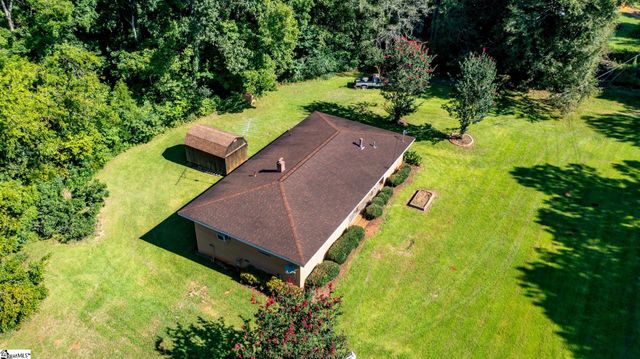 3190 Apple Orchard Road, Clinton, SC 29325