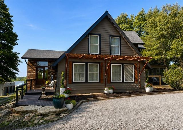 31408 E Major Road, Grain Valley, MO 64029