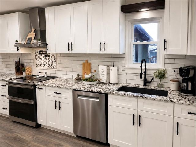 31408 E Major Road, Grain Valley, MO 64029