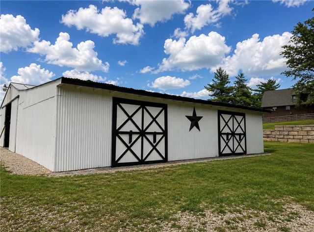 31408 E Major Road, Grain Valley, MO 64029