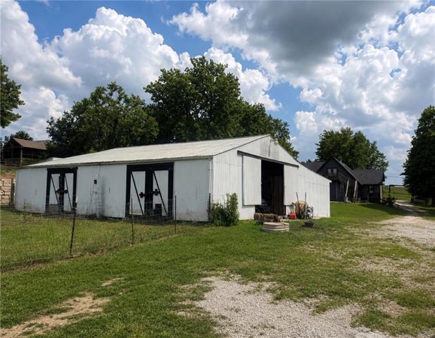 31408 E Major Road, Grain Valley, MO 64029