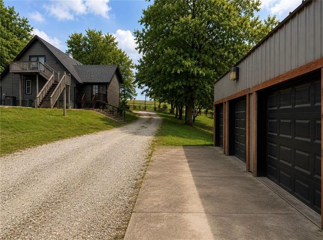 31408 E Major Road, Grain Valley, MO 64029