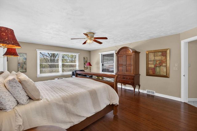 2120 31st Avenue, Rock Island, IL 61201