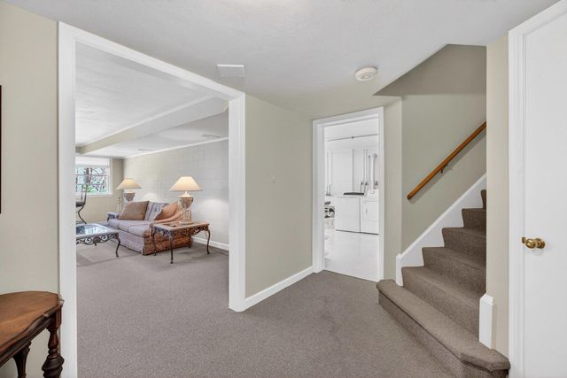 2120 31st Avenue, Rock Island, IL 61201