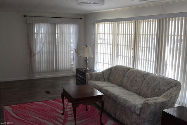 3343 Rainbow LN, North Fort Myers, FL 33903