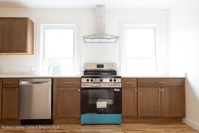 88 Henry St. Fl. 2, Kingston, NY 12401