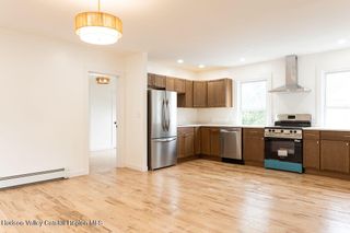 88 Henry St. Fl. 2, Kingston, NY 12401