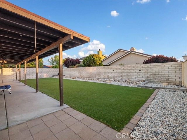 13966 Driftwood, Victorville, CA 92395