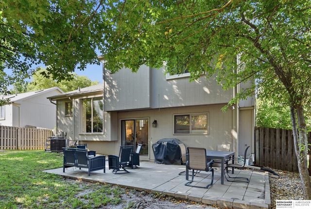 8849 N 83rd Avenue, Omaha, NE 68122