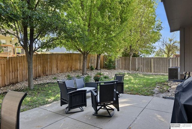 8849 N 83rd Avenue, Omaha, NE 68122