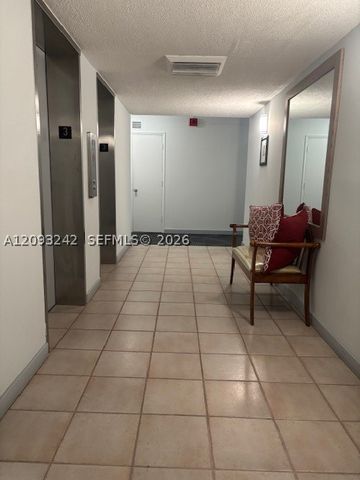 1400 S Ocean Dr 304, Hollywood, FL 33019
