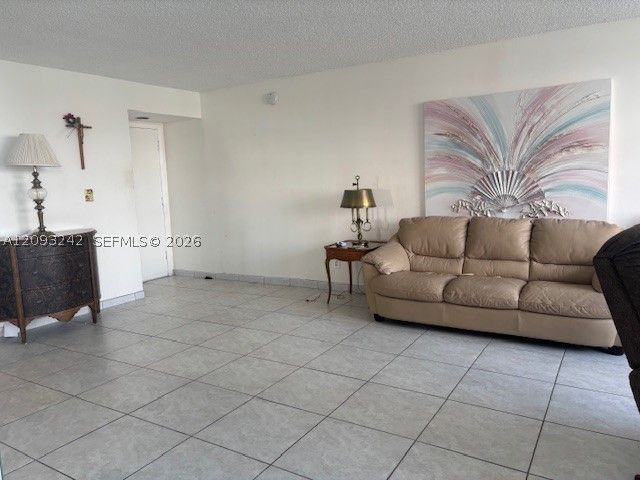 1400 S Ocean Dr 304, Hollywood, FL 33019