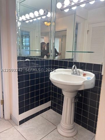 1400 S Ocean Dr 304, Hollywood, FL 33019