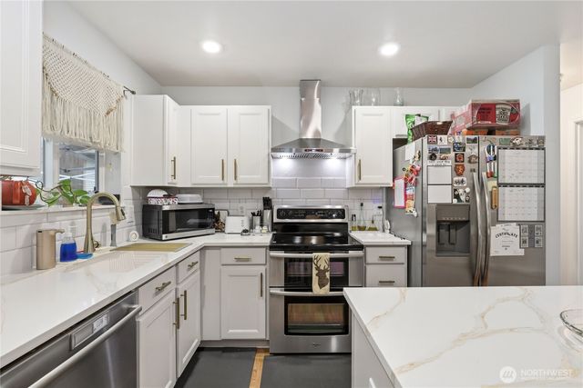 9119 146th Street NW, Gig Harbor, WA 98329