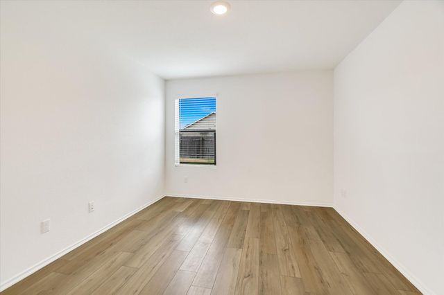 13616 Knights Branch DR, Elgin, TX 78621