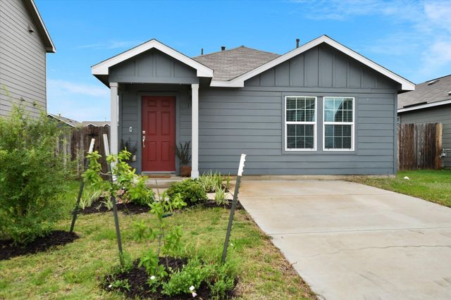 13616 Knights Branch DR, Elgin, TX 78621