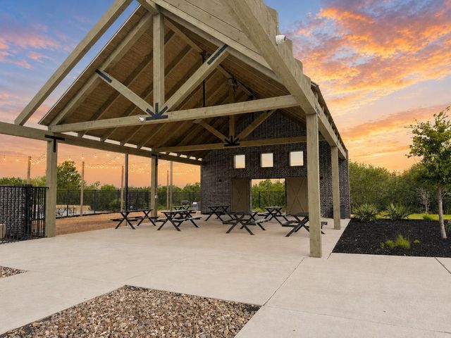 13616 Knights Branch DR, Elgin, TX 78621