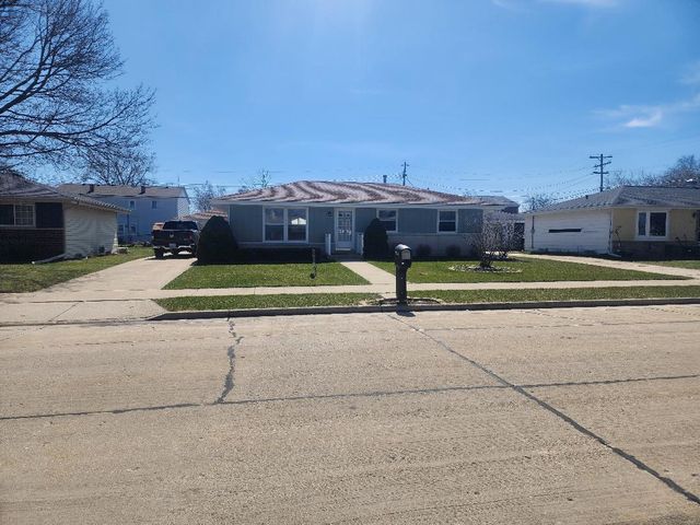 725 Sydney DRIVE, Racine, WI 53402