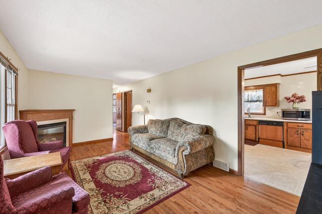 1863 164th Lane NE, Ham Lake, MN 55304