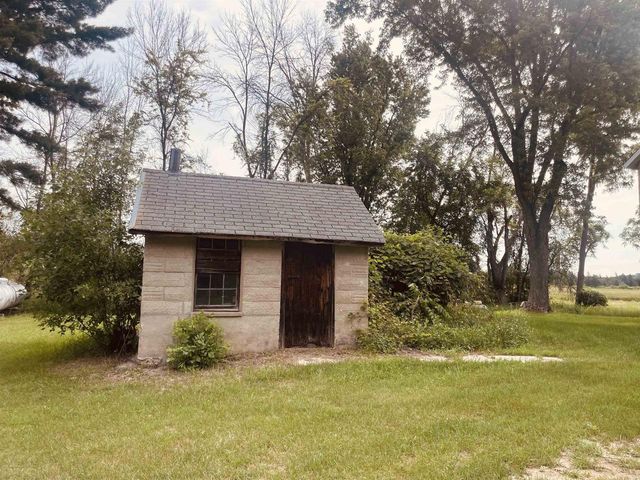 N5888 SODA ROAD, Princeton, WI 54968