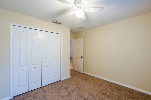 8117 ALAMOSA WOOD AVENUE, Ruskin, FL 33573